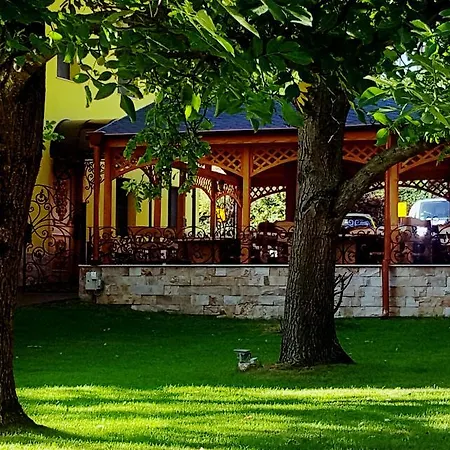 Kaiser * איבס אן דר דונאו